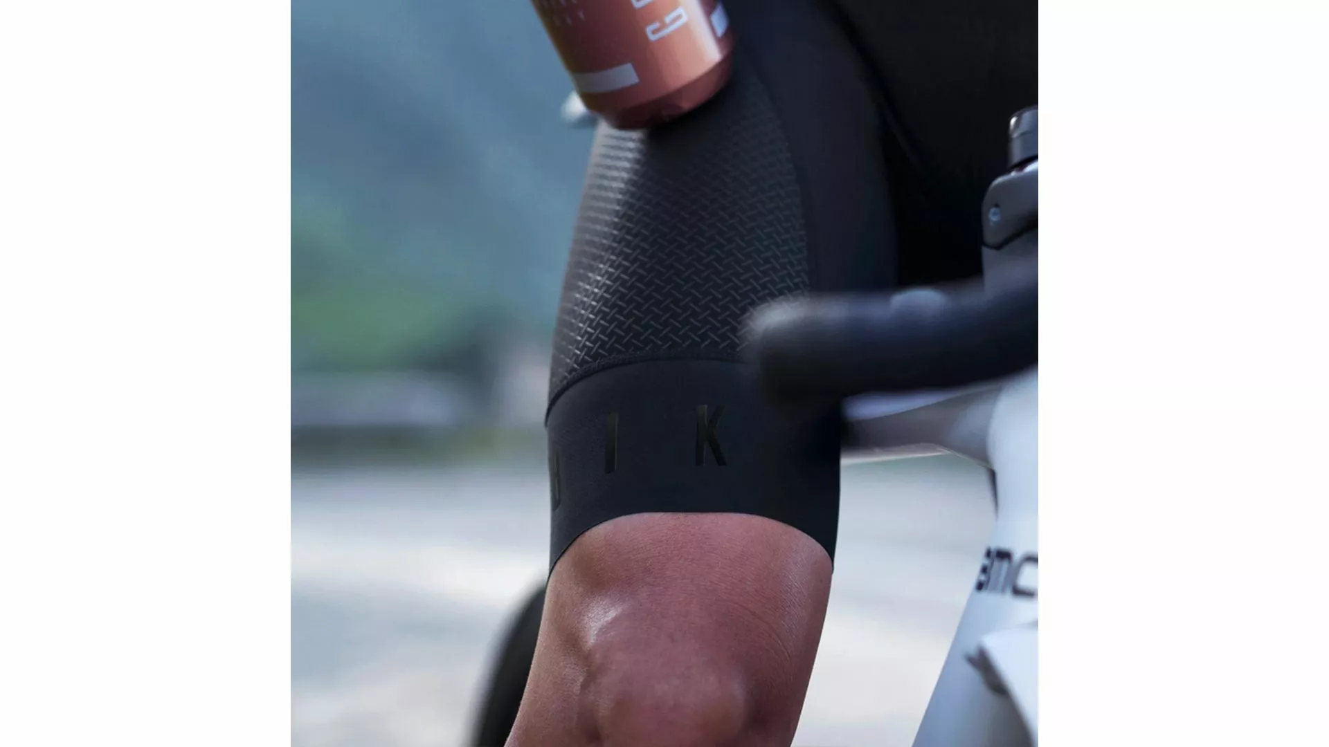 Trägerhose Absolute 4.0 Gobik Man TSS - K10 Schwarz 6 Trägerhose Absolute 4.0 Gobik Man TSS - K10 Schwarz – Bild 4